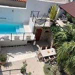 Mali Jardin Villa *