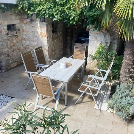 Mali Jardin